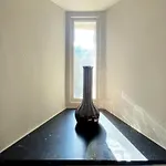 بيت للعطل Homes In With A Picturesque Garden *