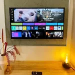 Homes In With A Picturesque Garden بيت للعطل Ubachsberg