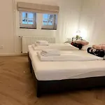 بيت للعطل Homes In With A Picturesque Garden