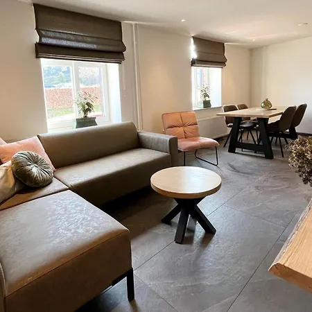 Homes In With A Picturesque Garden * Ubachsberg