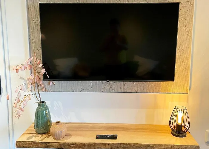 Homes In With A Picturesque Garden Ubachsberg