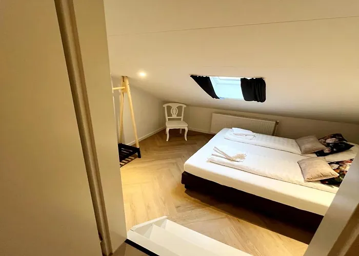 Homes In With A Picturesque Garden * Ubachsberg