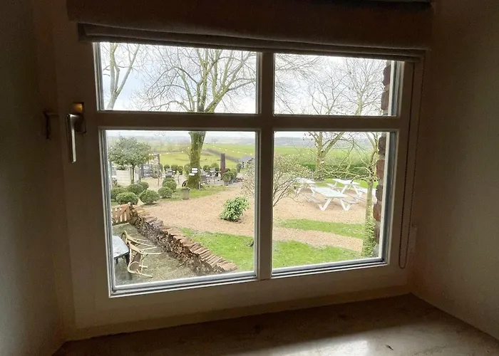 بيت للعطل Homes In With A Picturesque Garden Ubachsberg