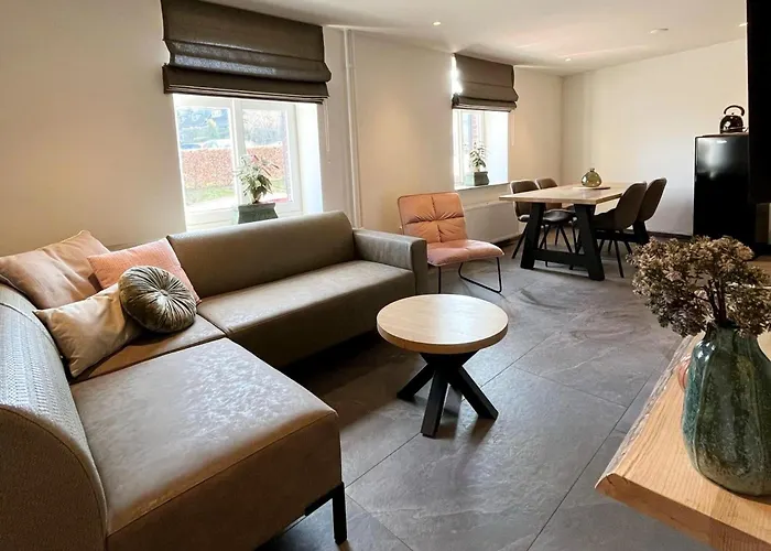 Homes In With A Picturesque Garden * Ubachsberg