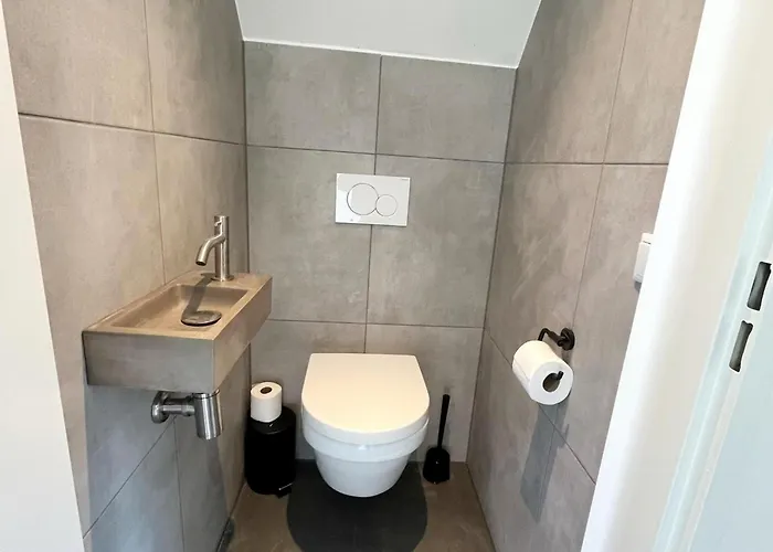 Homes In With A Picturesque Garden Ubachsberg